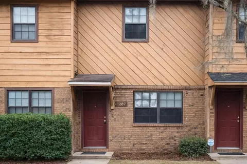 2811 Botany Pl, Tallahassee, FL 32301