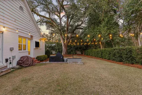 Exterior - 2017 E Forest Dr, Tallahassee, FL 32303 photo 18 of 22