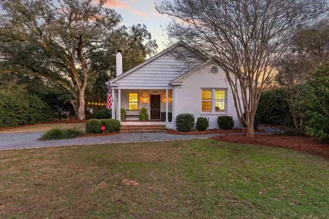 Exterior - 2017 E Forest Dr, Tallahassee, FL 32303 photo 3 of 22