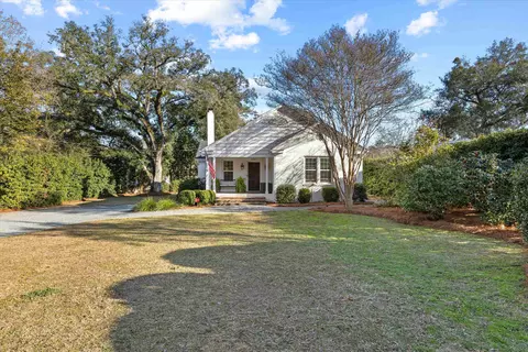 Exterior - 2017 E Forest Dr, Tallahassee, FL 32303 photo 2 of 22