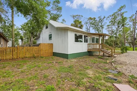 Exterior - 209 SE 10th St, Steinhatchee, FL 32359 photo 10 of 10