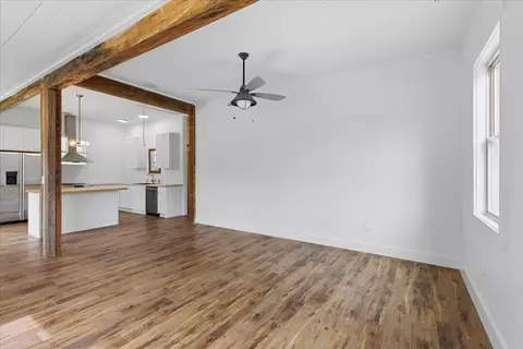 Living - 209 SE 10th St, Steinhatchee, FL 32359 photo 2 of 3