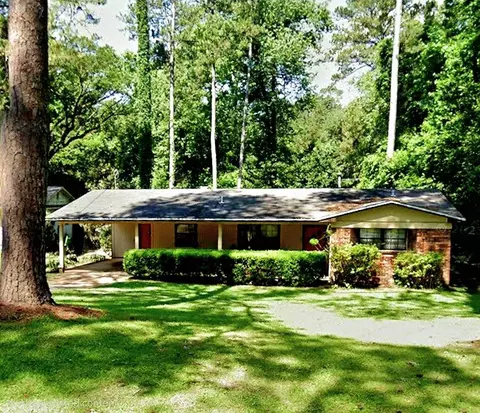 2414 Willamette Rd, Tallahassee, FL 32303