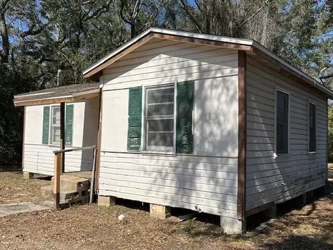 201 North Ave, Gretna, FL 32332