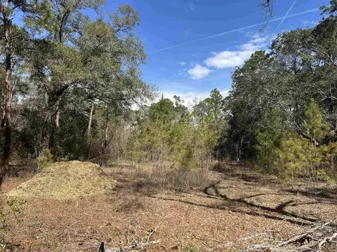 7476 Wren Dr, Tallahassee, FL 32310