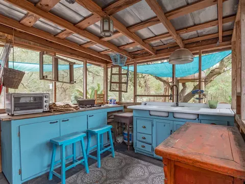 Kitchen - 31 Levy Bay Rd, Panacea, FL 32346 photo 6 of 6