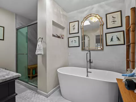 Bath - 31 Levy Bay Rd, Panacea, FL 32346 photo 2 of 4