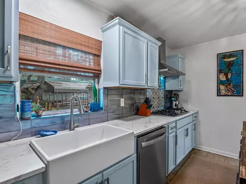 Kitchen - 31 Levy Bay Rd, Panacea, FL 32346 photo 1 of 6