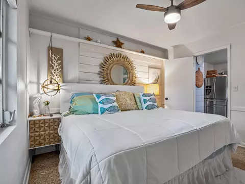 Bedroom - 31 Levy Bay Rd, Panacea, FL 32346 photo 7 of 8