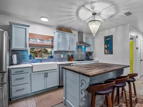Kitchen - 31 Levy Bay Rd, Panacea, FL 32346 photo 5 of 6