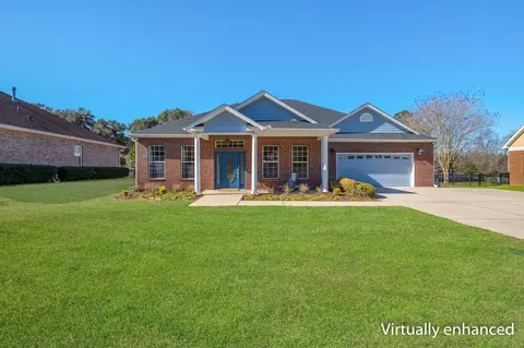 3352 Lake Run Dr, Tallahassee, FL 32309