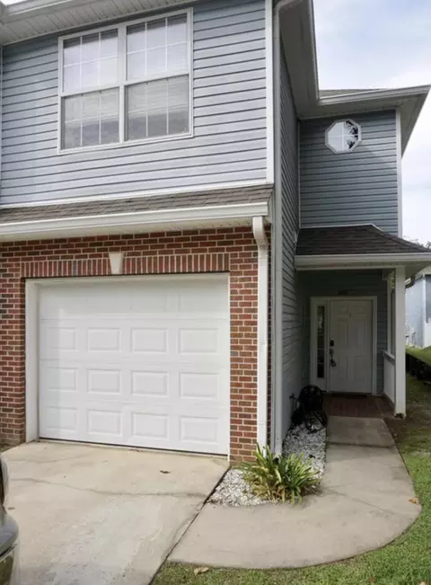 1320 Hendrix Rd, Tallahassee, FL 32301