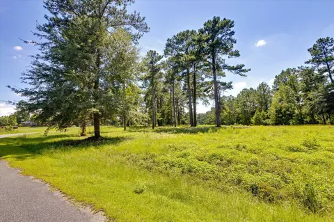 205 Stillwater Ln, Havana, FL 32333