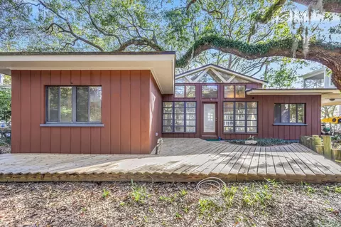 367 Mashes Sands Rd, Panacea, FL 32346