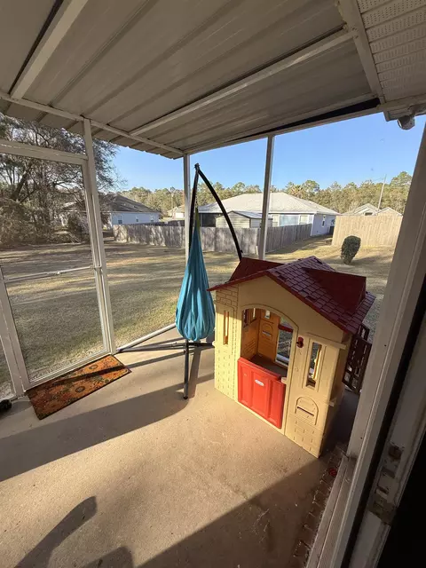 Exterior - 545 Slash Cir, Midway, FL 32343 photo 6 of 7
