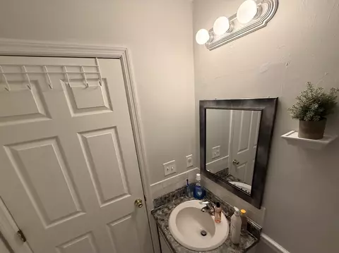 Bath - 545 Slash Cir, Midway, FL 32343 photo 2 of 13
