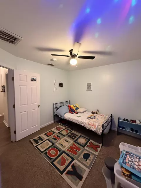 Bedroom - 545 Slash Cir, Midway, FL 32343 photo 3 of 5