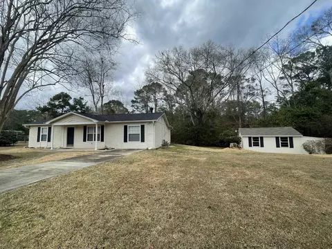 411 Sierra Rd, Havana, FL 32333