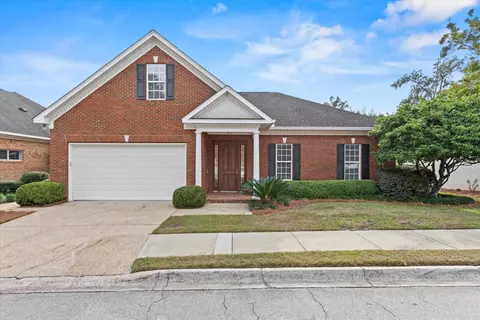 813 Greenbrier Ln, Tallahassee, FL 32308