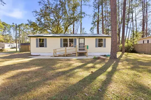 8519 Belk Dr, Tallahassee, FL 32310