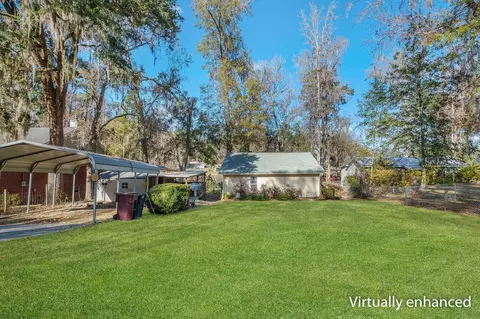 Exterior - 309 Davidson St, Quincy, FL 32351 photo 8 of 9