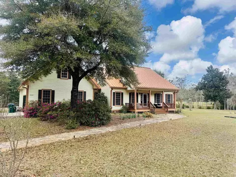 1664 Smith Creek Rd, Sopchoppy, FL 32358