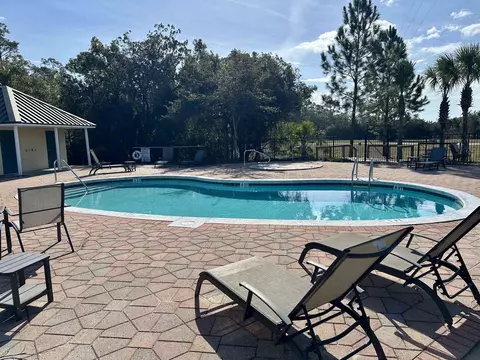 105 N Mariners Way, Carrabelle, FL 32322 photo 3