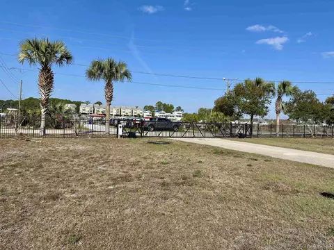 105 N Mariners Way, Carrabelle, FL 32322 photo 7
