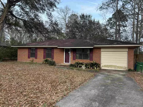 233 SW 5th St, Havana, FL 32333