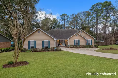 3059 N Shannon Lakes Dr, Tallahassee, FL 32309