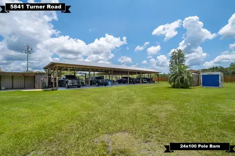 Exterior - 5481 Turner Rd, Perry, FL 32348 photo 5 of 8