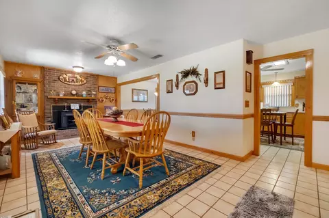 Dining - 5481 Turner Rd, Perry, FL 32348 photo 2 of 3