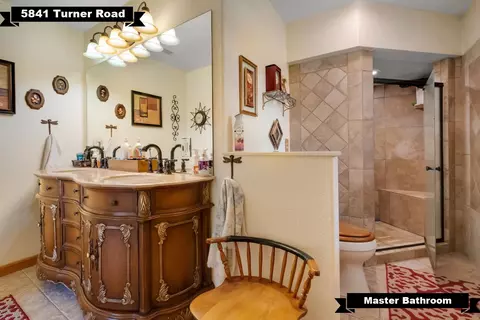 Bath - 5481 Turner Rd, Perry, FL 32348 photo 3 of 3