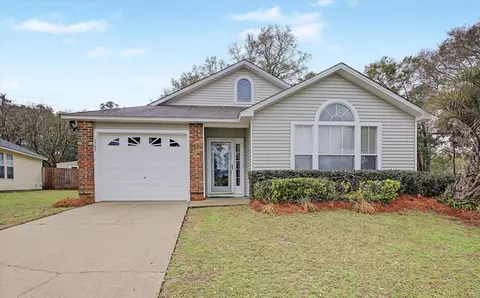 5563 Pleasant Pines Ct, Tallahassee, FL 32303
