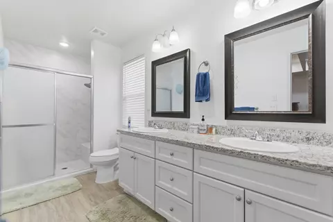 Bath - 359 Mae Cato Dr, Midway, FL 32343 photo 2 of 2