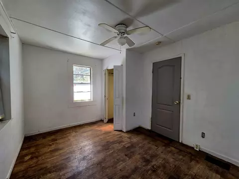Bedroom - 302 W Spring Pl, Perry, FL 32347 photo 1 of 2