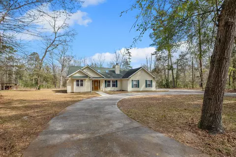 697 Millwood Dr, Havana, FL 32333