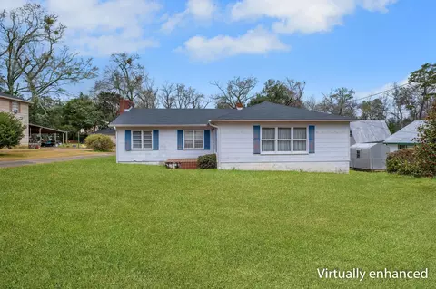50 N Shelfer St, Quincy, FL 32351