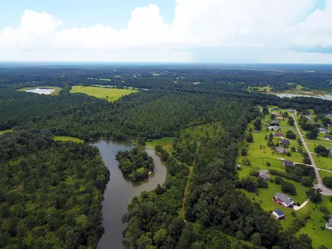 Hidden Pond Road, Tallahassee, FL 32317