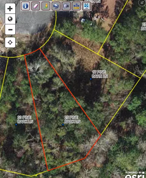 25 Pine Bark Ln, Midway, FL 32343