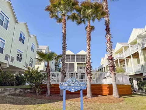 Exterior - 709 SE 3rd St #D, Carrabelle, FL 32322 photo 17 of 17