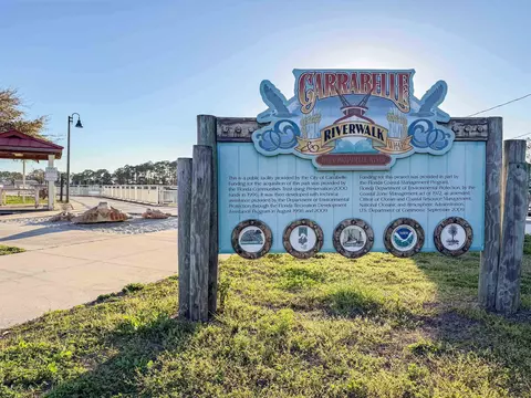 Other - 709 SE 3rd St #D, Carrabelle, FL 32322 photo 1 of 11