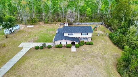 View/Area - 206 Pineland St, Perry, FL 32348 photo 3 of 10
