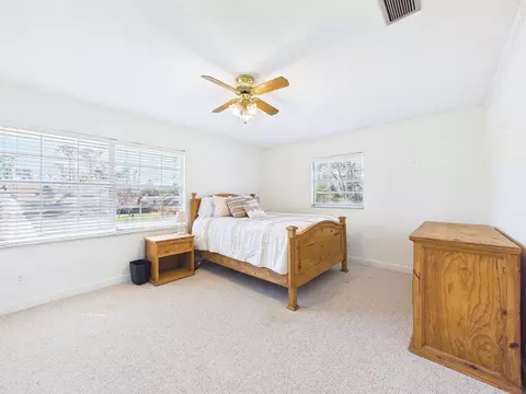 Bedroom - 206 Pineland St, Perry, FL 32348 photo 1 of 9
