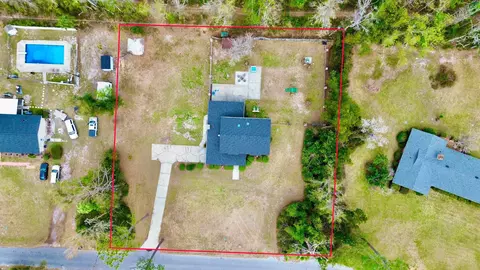 View/Area - 206 Pineland St, Perry, FL 32348 photo 2 of 10