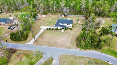 View/Area - 206 Pineland St, Perry, FL 32348 photo 7 of 10