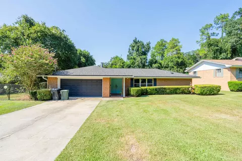 818 Barrie Ave, Tallahassee, FL 32303