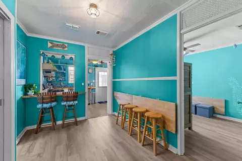 Entry Way - 51 Pine St # -3, Carrabelle, FL 32322 photo 1 of 1