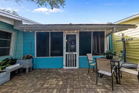 51 Pine St # -3, Carrabelle, FL 32322
