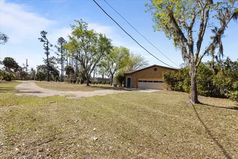 Exterior - 200 Davis Dr, Perry, FL 32348 photo 12 of 14